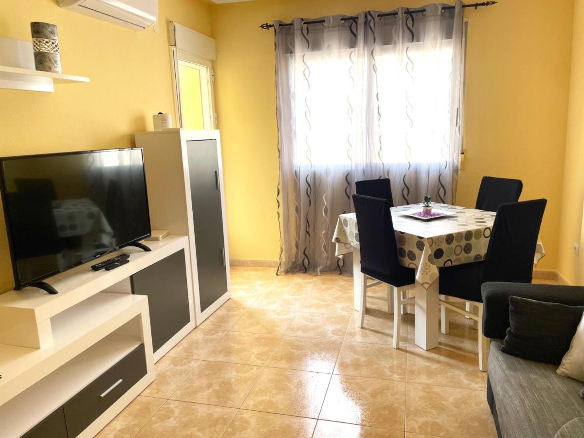 Daniela Apartament ตอร์เรเวียคา ภายนอก รูปภาพ