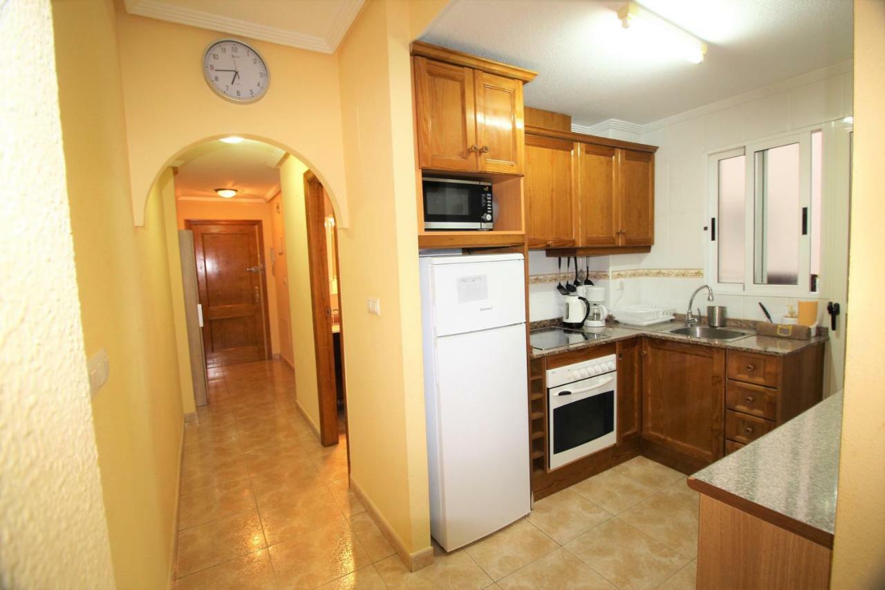 Daniela Apartament ตอร์เรเวียคา ภายนอก รูปภาพ